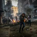 5c8b5dc6240000f7054d4a89