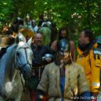 Rodando un documental se me escaparon cuatro lobos por el pueblo y los perseguimos tres tarados vestidos aún con la ropa de medieval... En esto vemos un tío flipado mirando, y resulta que era Andy García, el actor. Imagino que al volver a Est...