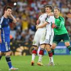 5c8b722a2500000704caaf78