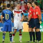 5c8b722c2500001304caaf83