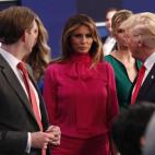 5c8ab0bc360000c81a6be2e2