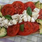 El color verde del aguacate le da un toque más deportivo: como si los colchoneros estuviesen sobre el césped. Mira cómo hacerlo en Cookpad.