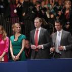 5c8ab0bd2300002f00e6fcb7