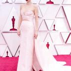 Vanessa Kirby, de Gucci