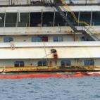 5c8b7c09360000a61b6d3383