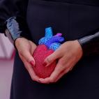 Detalle del clutch de Celeste Waite