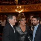 BARCELONA, SPAIN - NOVEMBER 20: (L-R) Inaki Gabilondo, Maria Escario, and Jordi Evole attend the Onda Awards 2013 Gala at the Gran Teatre del Liceu on November 20, 2013 in Barcelona, Spain. (Photo by Robert Marquardt/Getty Images)