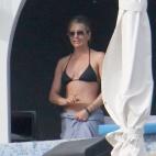 5c8b6b67200000450470b671