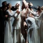 5c8b73562400006d054d833e