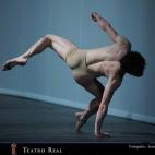 5c8b7357230000dd0424c3a2