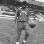 5c8b6792230000dd0424a652