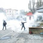 5c8a99ff2000009d036f5cd1