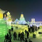 5c8b67a5360000ba1a6cfff7