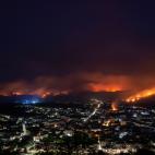 El incendio de Ver&iacute;n, en Ourense, ha arrasado ya 470 hect&aacute;reas y sigue sin control.