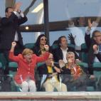 Y anima a la selección como nadie. La foto es de este mundial en el partido frente a Salvador.