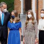 La familia real en la confirmación de Leonor.