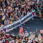 Las im&aacute;genes a&eacute;reas del Orgullo 2022 en Madrid