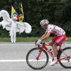 5c8b946e360000c81a6d4756