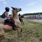 5c8b946f230000dd0424eea9