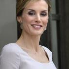 5c8b8083230000d50424e5e9