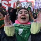 5c8a65d63b000070066bee00