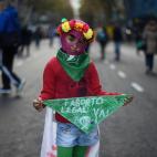 5c8a65da20000045046f1b3c