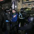 5c8a65df20000045046f1b44