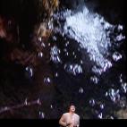 5c8aefb4230000dd0423f0f9