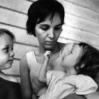 5c8a61de360000c81a6b6917