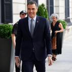 S&aacute;nchez llega al Congreso, sonriente y dispuesto a inaugurar el debate: es su primer debate de la Naci&oacute;n como presidente del Gobierno.