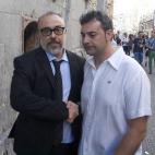 5c8b5701240000f7054d3bad