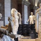 5c8b6dd1230000dd0424b54e