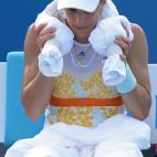 5c8b7848230000d50424d0f4