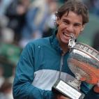 5c8ac3a520000043046fb3ec