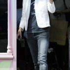 5c8ae0632500000d04c9cc56