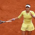 5c8b3332240000f404a455cd