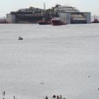 5c8aebb32300007f0123ec01