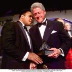 5c8ac390250000520681b386