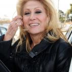 5c8b7deb360000a61b6d38a1