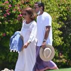 José María Aznar y Ana Botella, al sol