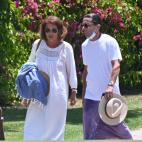 José María Aznar y Ana Botella, al sol