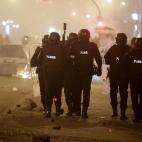 5c8b7624230000dd0424cad6