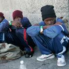 5fb4c68b240000ca389aed00