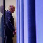 Es el cuarto de cinco hijos del matrimonio formado por Fred Trump, segunda generaci&oacute;n de inmigrantes alemanes, y Mary Anne MacLeod, inmigrante escocesa. Su apellido, en realidad, no es con el que firma decretos o corona edificios, sino Dr...