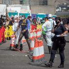 5fb4c674240000af30b0477c