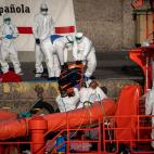 5fb4c64b290000dc3cc6c2a0