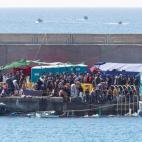 5fb4c616290000dc3cc6c29c