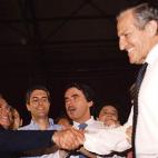 El expresidente, en un mitin de apoyo a la candidatura de su hijo mayor, Adolfo Suárez Illana, a presidente de Castilla-La Mancha por el PP. Esta fue su última aparición pública, en 2003. Al perder el hilo del discurso que pronunciaba, comen...