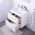 El armario con grifo incluido baja de 248 &euro; a 199 &euro;.