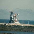 Las fotos largamente olvidadas del accidente del Challerger han sido encontradas por Michael Hindes.